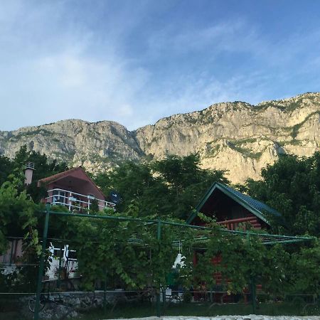 Holiday Village Ostrog Nikšić Exterior foto